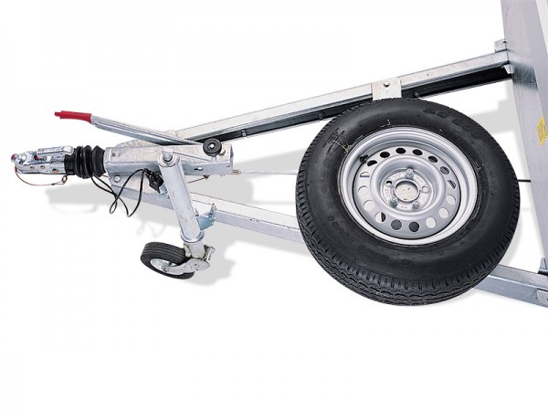 Ersatzradhalter auf V-Deichsel montiert (nur mit langer Zugdeichsel)