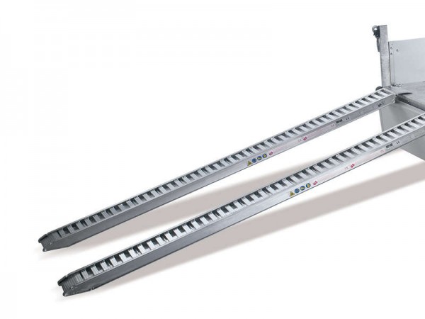 Aluminium-Bohlen 2,8t Tragkraft. 2650 mm lang