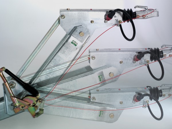 Höhenverstellbare Zugdeichsel (Kugelkopfkupplung und DIN-Zugöse nicht inklusive)