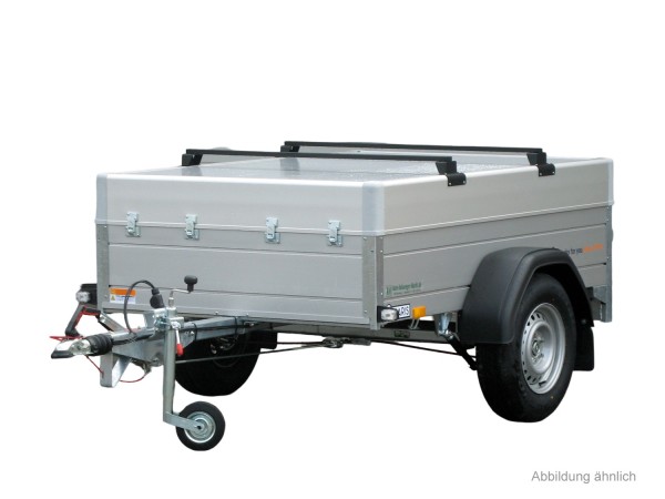 Deckel zur li. Seite öffnend mit 1 Halter und 2 Dachträger verbaut