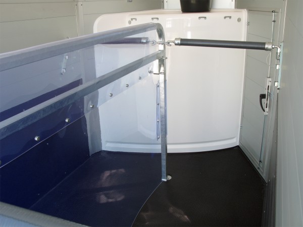 Humbaur Equitos Alu Plus 2400